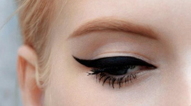 How To: Cat-Eye Liner