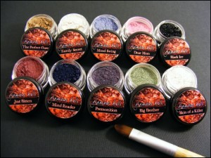 Glamour Doll Eyes Review