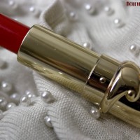 Product Review: Julie Hewett Noir Lipstick in Rouge Noir and Scarlett