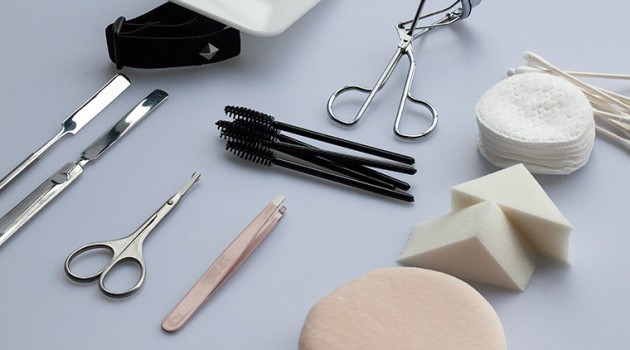 Top Ten Essentials Every Makeup Artist Should Have in Their Kit